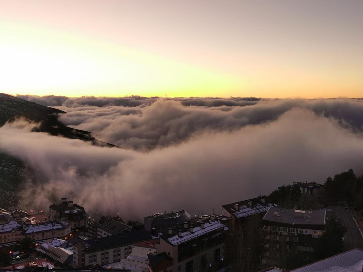 Apartamento Proximo A Pistas Y Plaza Central, Vistas Increibles Apartment Sierra Nevada Bagian luar foto